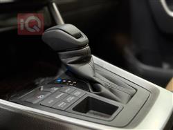 تۆیۆتا ڕاڤ 4